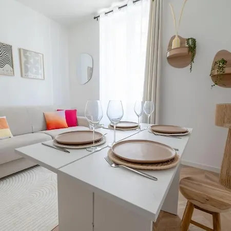 L Envole - Jacuzzi - Proche Gare Et Centre Apartment Chalons-en-Champagne