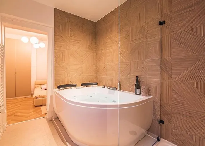 L Envole - Jacuzzi - Proche Gare Et Centre * Chalons-en-Champagne